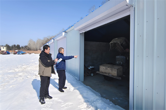 1741572376861681.jpg 檢查庫房.jpg