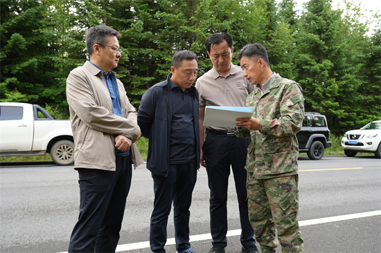 1750383599331586.jpg 吉林省林業(yè)和草原局赴泉陽林業(yè)有限公司開展公用基礎設施建設專項調研(3).jpg